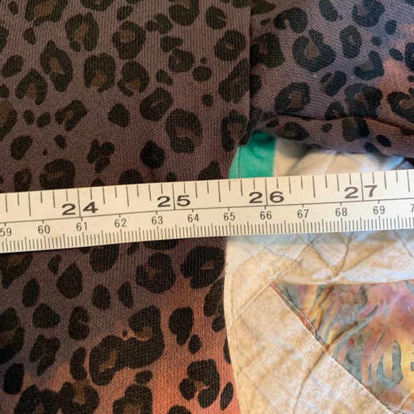 POL leopard print half zip ombré hooded sweater. Size L. - Picture 8 of 10